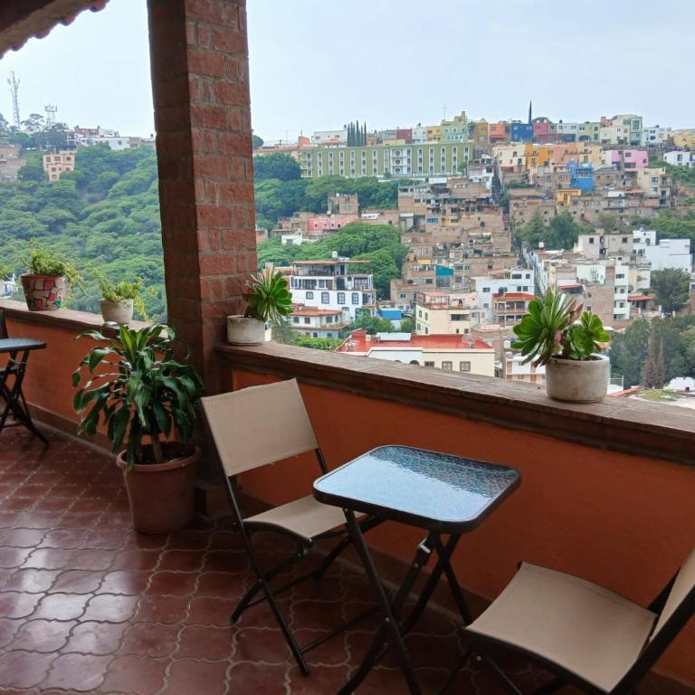 Posada La Mora - Hospedaje Panoramico - Deluxe Double or Twin Room - 3