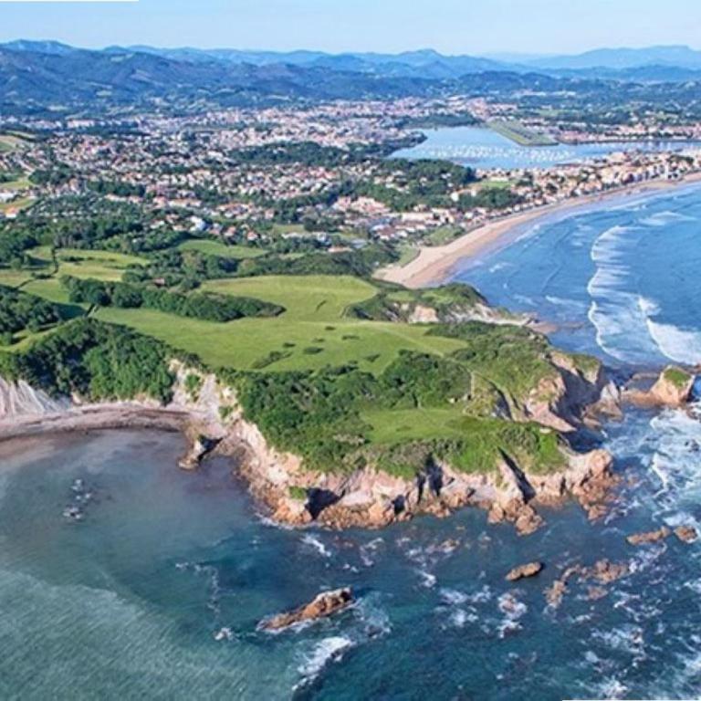 Appartement avec balcon et parking à Hendaye - FR-1-2-448 - Appartement - 12