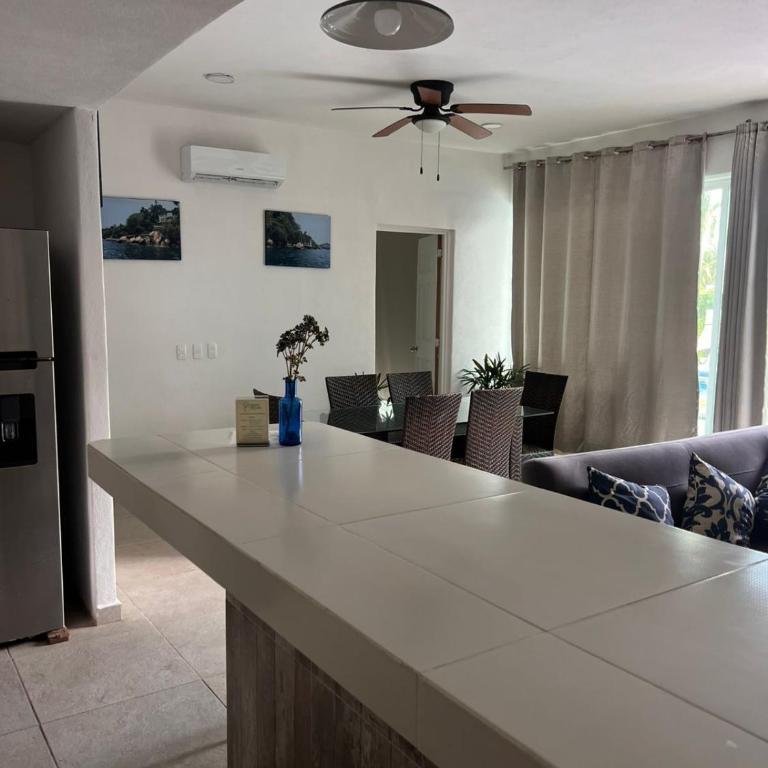 GPRas - Apartamento de 2 dormitorios con vistas a la piscina - 6