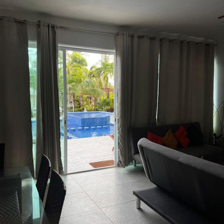 GPRas - Apartamento de 2 dormitorios con vistas a la piscina - 1