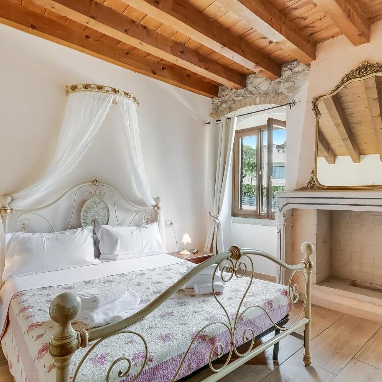 Agriturismo Cascina Crocelle - Lake View and Heated Pool - Two-bedroom apartment with Shared Garden - 15