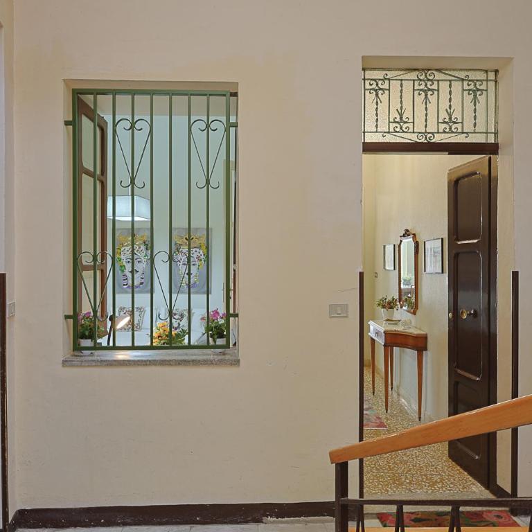 Bacío del Sole by Biddizzi Rari - Prestigiosa Dimora Storica con Affacci sul Duomo - Three-Bedroom Apartment with Balcony - 48