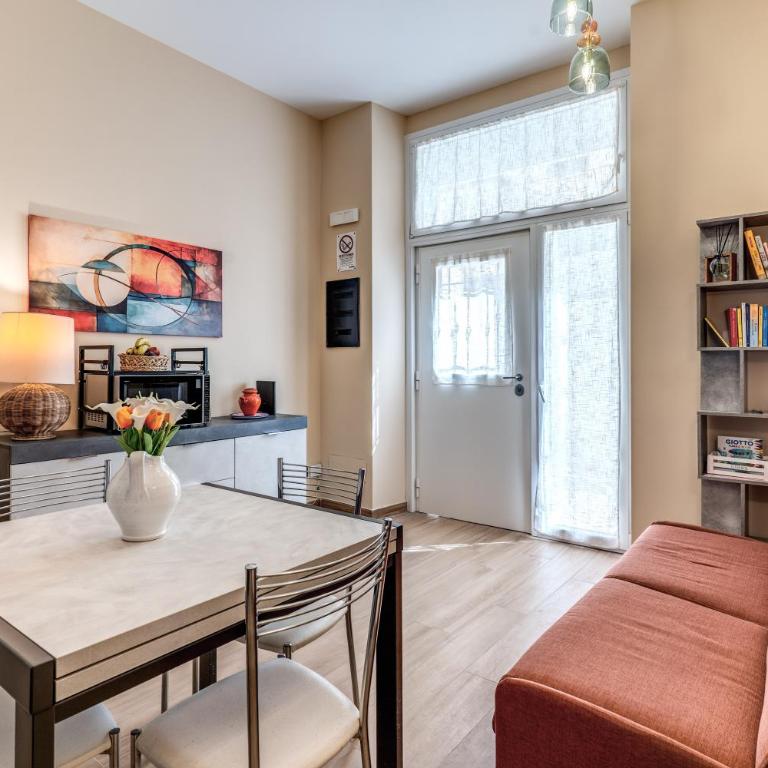 Trilocale indipendente vicino Metro per Colosseo - Domus in Rome - Apartment mit 2 Schlafzimmern - 3