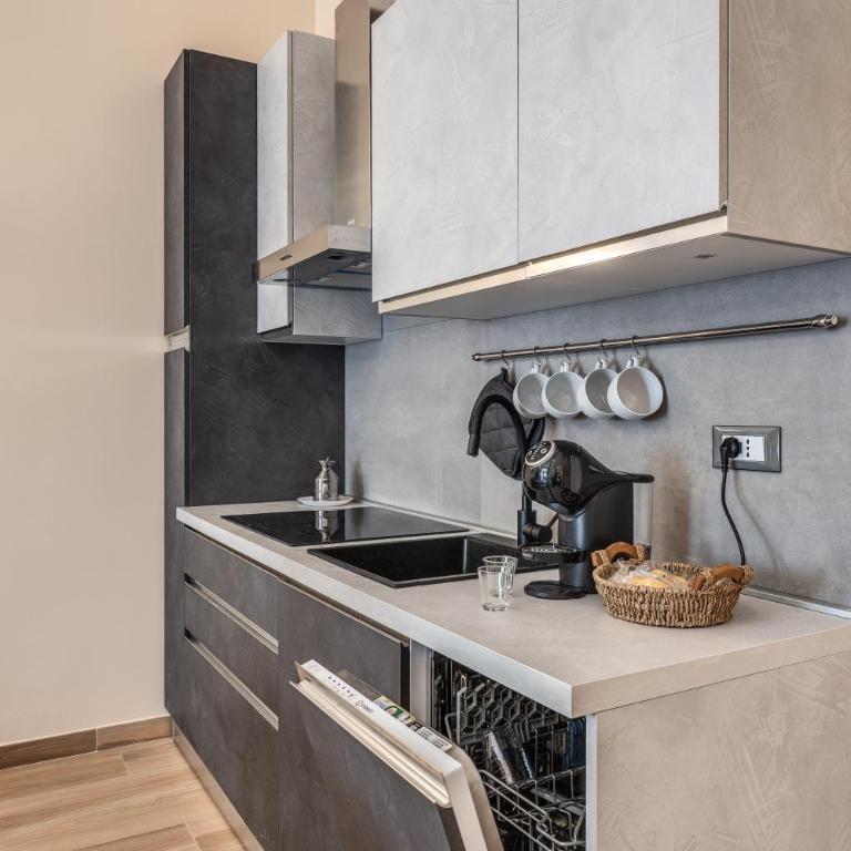 Trilocale indipendente vicino Metro per Colosseo - Domus in Rome - Apartment mit 2 Schlafzimmern - 9