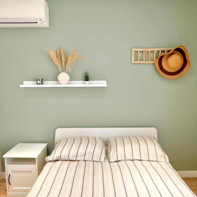 "Le Nid Douillet" 6 personnes de 60m2 au coeur de ville avec terrasse, parking gratuit - Two-Bedroom Apartment - 3