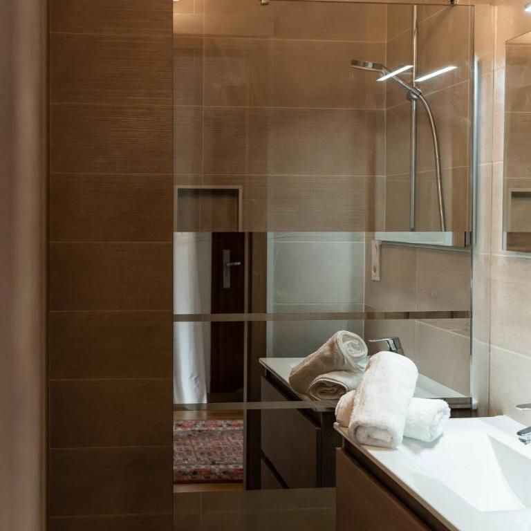 Light-filled and quiet apartment - Appartamento con 2 Camere da Letto - 13