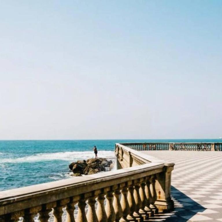 Appartamento di lusso con 3 camere da letto - Three-Bedroom Apartment - 24