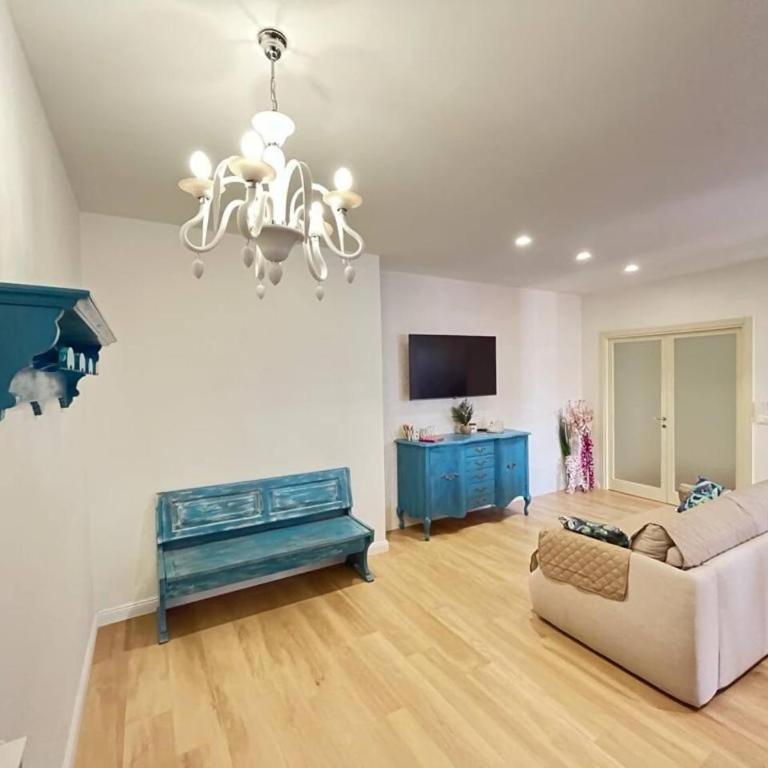 Appartamento di lusso con 3 camere da letto - Three-Bedroom Apartment - 16