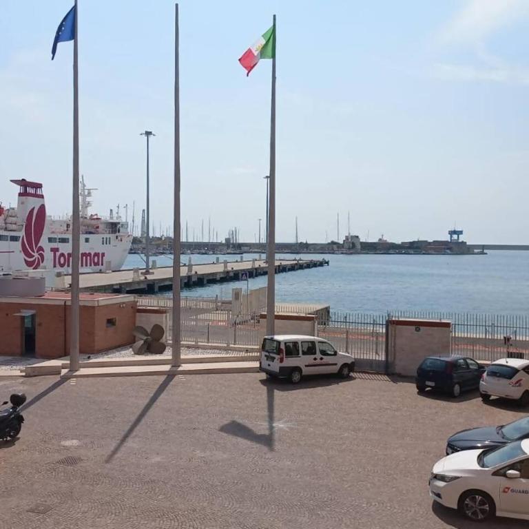 Appartamento di lusso con 3 camere da letto - Three-Bedroom Apartment - 28
