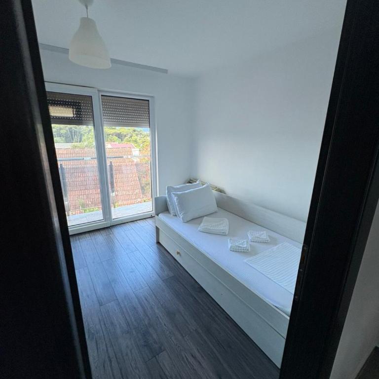 Central Park Villa - Three-Bedroom Villa - 17