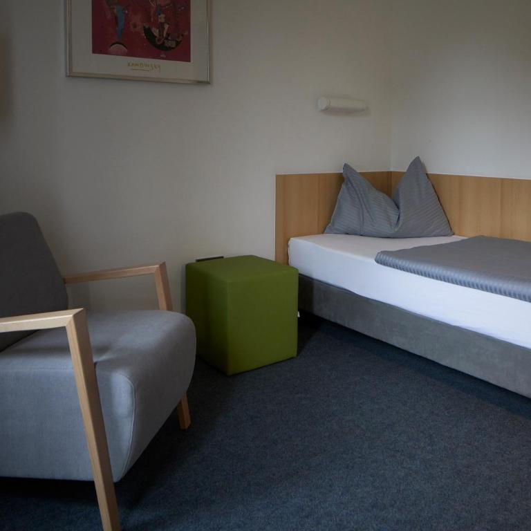 bfwhotel und Tagungszentrum - Standard Single Room with Shower - 6