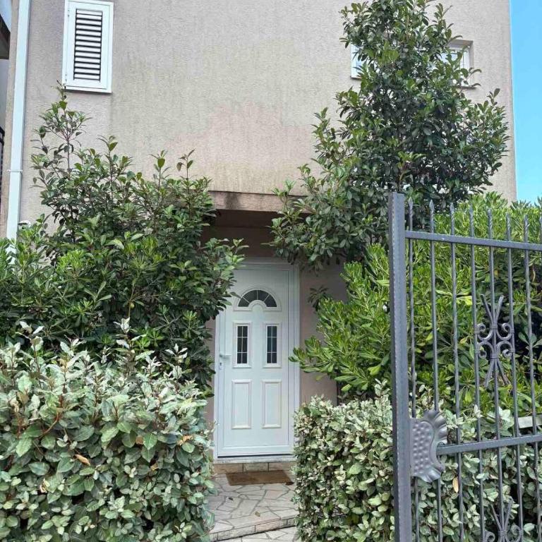 Central Park Villa - Three-Bedroom Villa - 22