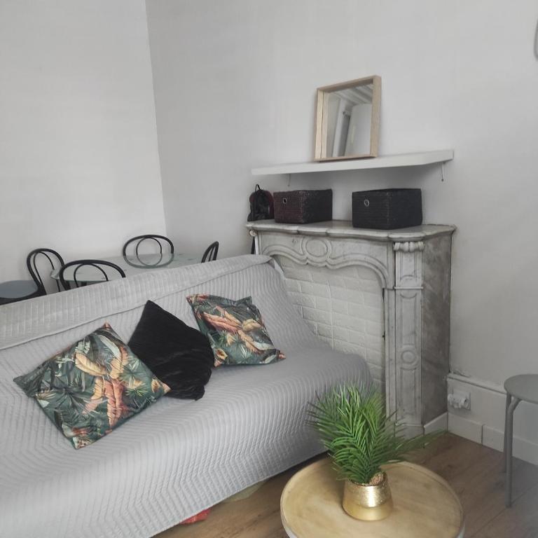 Cocon avec jardin 24 H du Mans - One-Bedroom Apartment with Garden View - 11