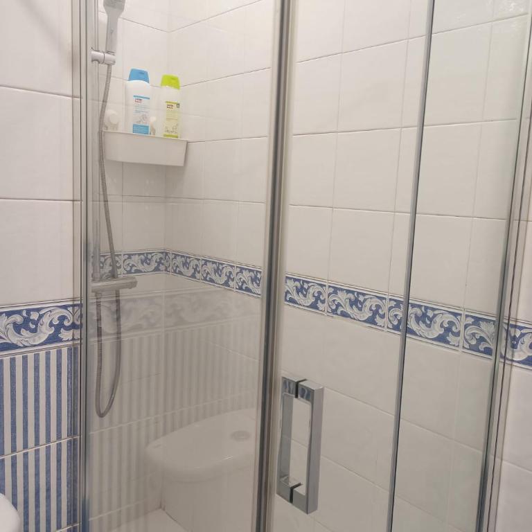 Casco Viejo, tranquilo, reformado, Bilbao a pie - Apartamento de 1 Dormitorio con balcón y vistas a la ciudad - 28