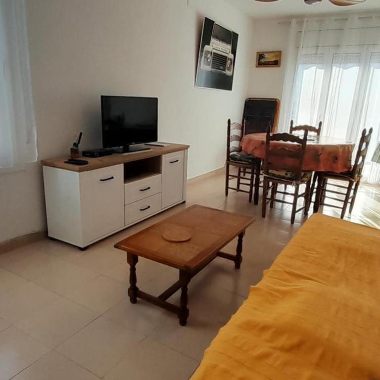 Apartamento familiar en Llançà cerca de la playa de Grifeu, 2 habitaciones y parking - ES-170-76 - Apartamento - 6
