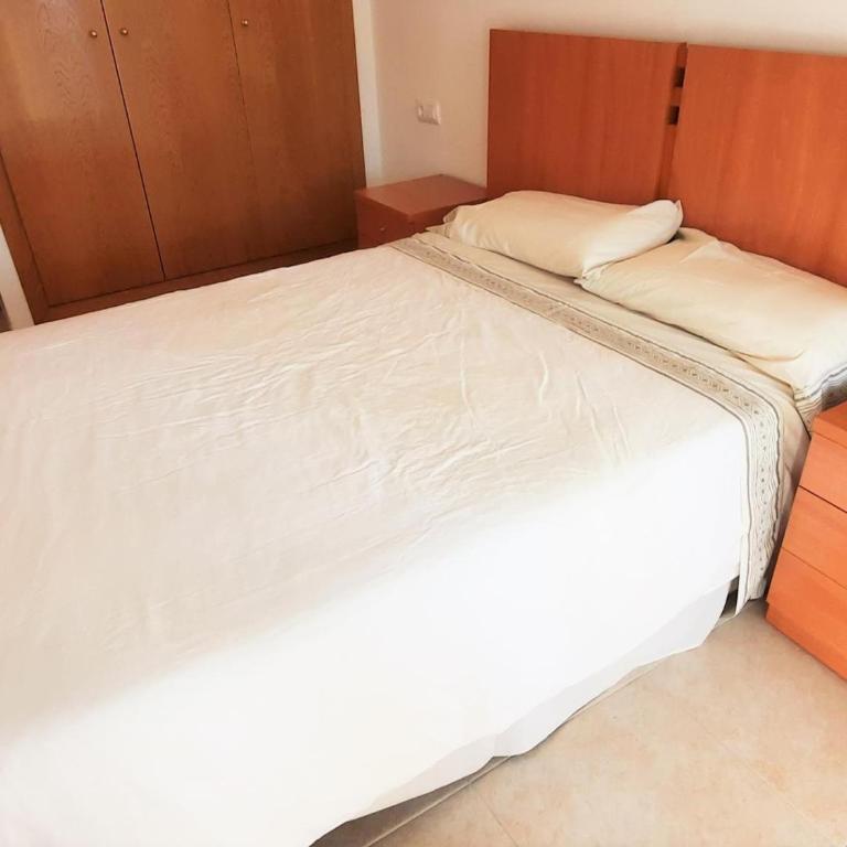 Apartamento tranquilo con terraza y jardín cerca de la playa - ES-170-47 - Apartamento - 13