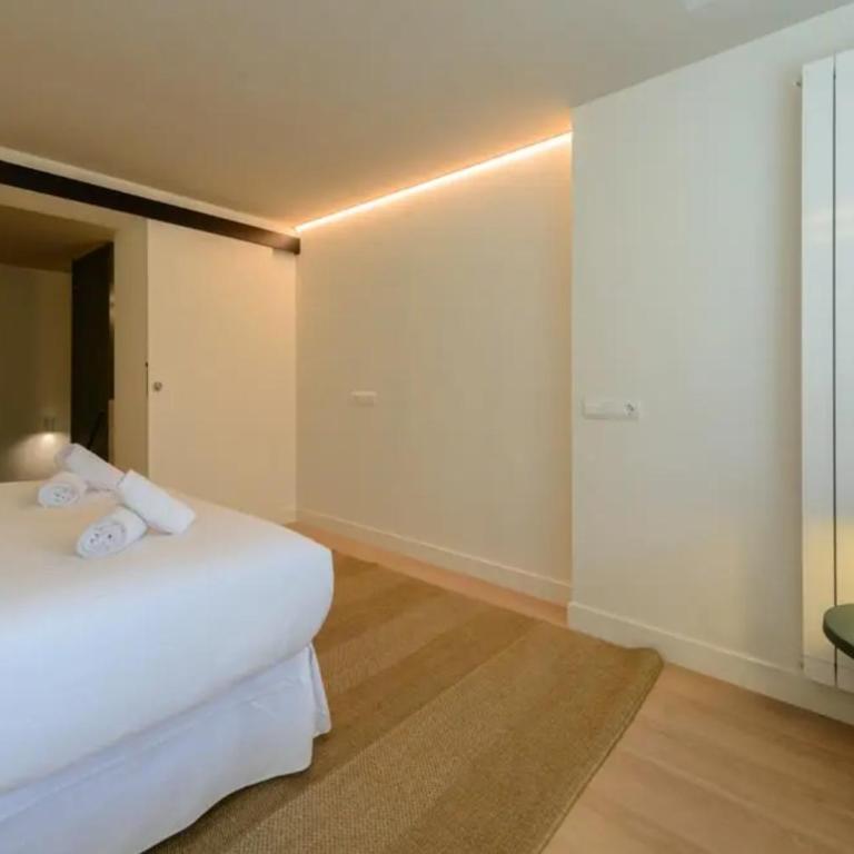 Victoria Chic Suites 06 - Two-Bedroom Apartment - 11