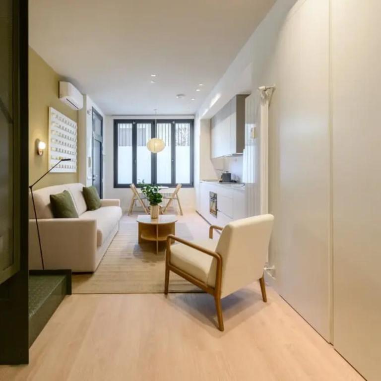Victoria Chic Suites 06 - Two-Bedroom Apartment - 25