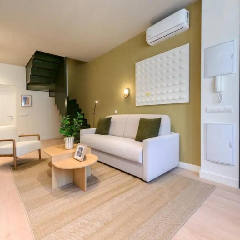 Victoria Chic Suites 06 - Two-Bedroom Apartment - 28