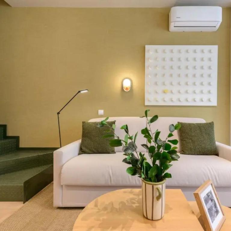 Victoria Chic Suites 06 - Two-Bedroom Apartment - 35