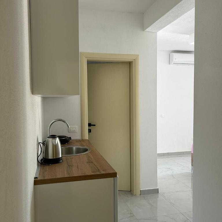 Apart Hotel White Pearl - Apartman sa 2 Spavaće Sobe, Terasom i Pogledom na More - 8