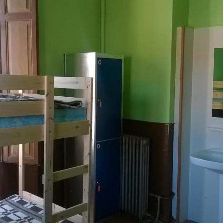 Albergue La Casona Del Peregrino - Bed in 4-Bed Mixed Dormitory Room - 3