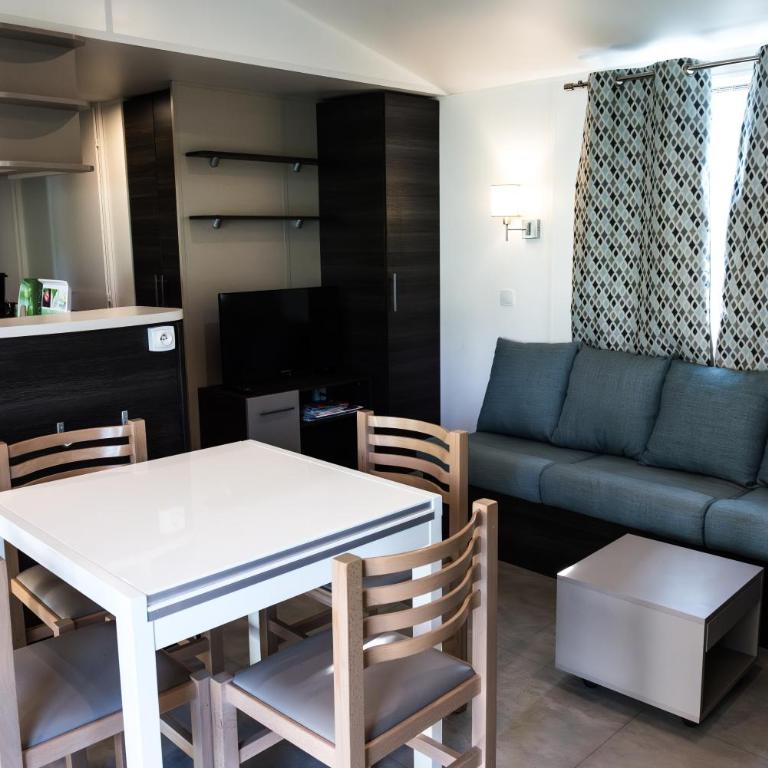 Mobile home confort Fréjus camping 4 étoiles suite parentale 6-8 personnes - Casa Mobile - 1