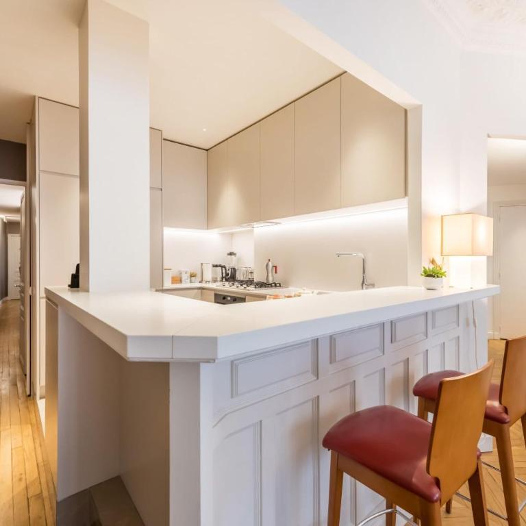 Four Saint Germain - Elegant & Spacious 3 BDR Apartment in the Heart of Saint Germain - Appartement - 4