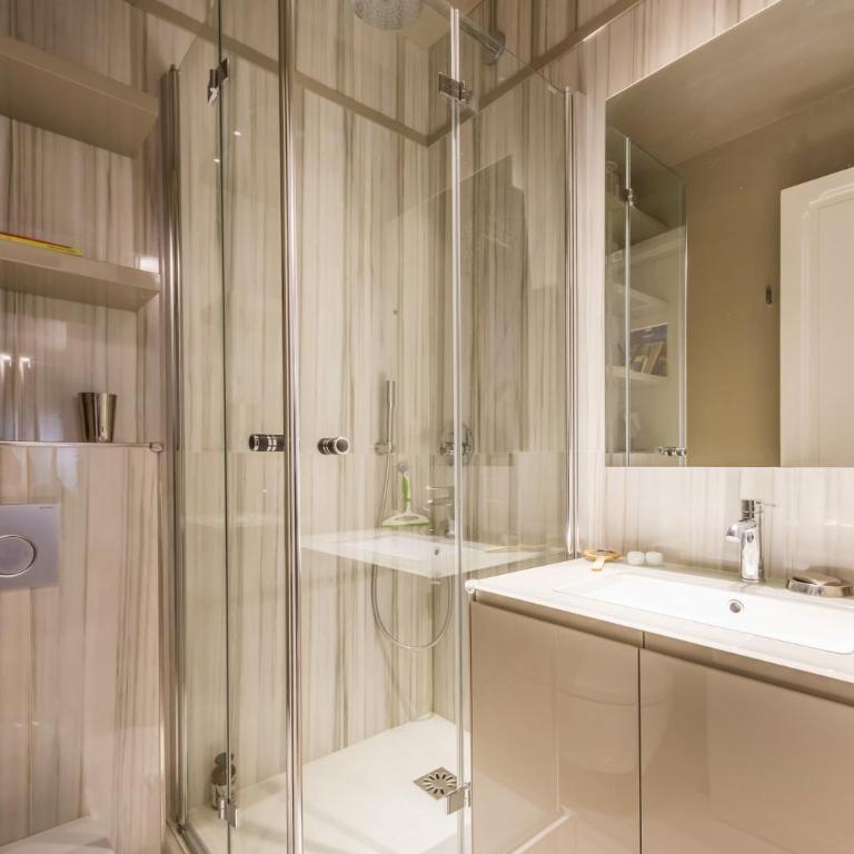 Four Saint Germain - Elegant & Spacious 3 BDR Apartment in the Heart of Saint Germain - Appartement - 14