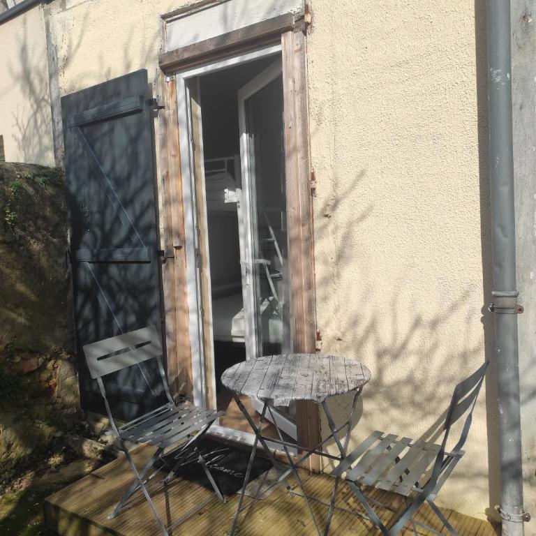 Cocon avec jardin 24 H du Mans - One-Bedroom Apartment with Garden View - 5
