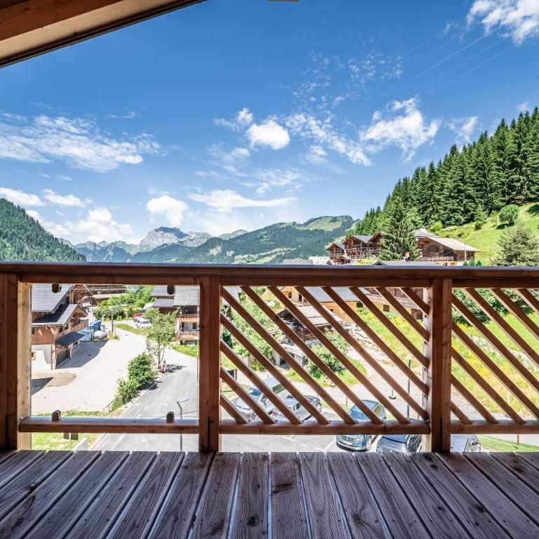 Apartment Nightfall Châtel - by EMERALD STAY - Four-Bedroom Apartment - 8