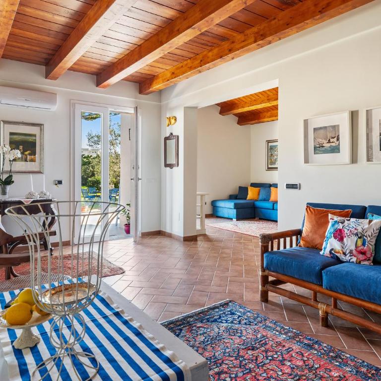Incantevole villa con piscina e giardino a poca distanza dalle spiagge piu belle - Casa Vacanze - 5