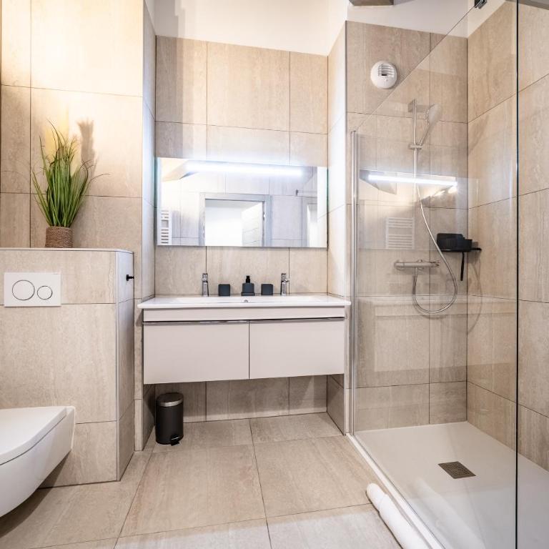 Apartment Nightfall Châtel - by EMERALD STAY - Four-Bedroom Apartment - 29