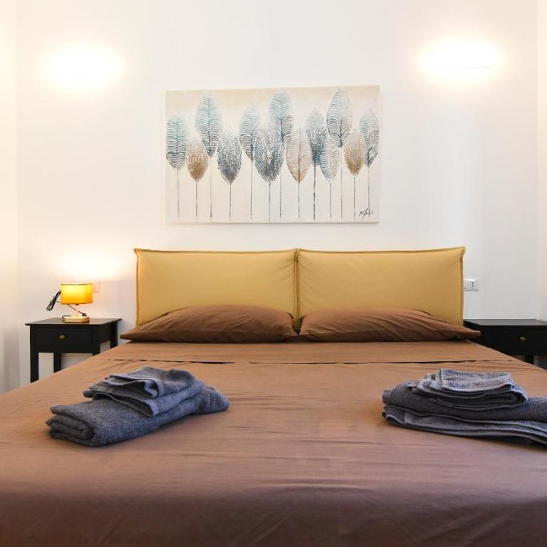 Duomo 10 min- Attico con Doppio Terrazzo - Appartamento con 1 Camera da Letto - 17