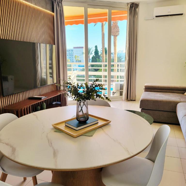 SEA & POOL View Holiday Apartment Torre de la Roca - Apartamento de 1 dormitorio - 4