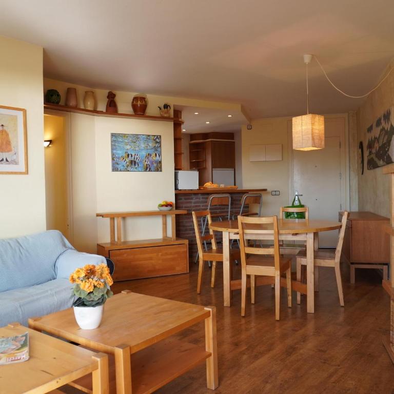 Apartamento en L'Estartit con Terraza y Admite Mascotas - ES-323-89 - Apartamento - 10
