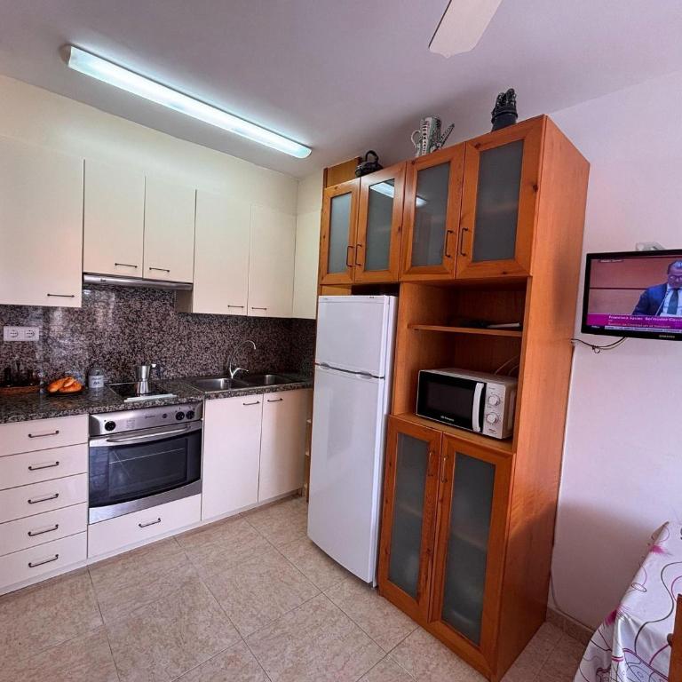 Roca Maura 110 - L'Estartit, Centro - ES-323-93 - Apartment - 22