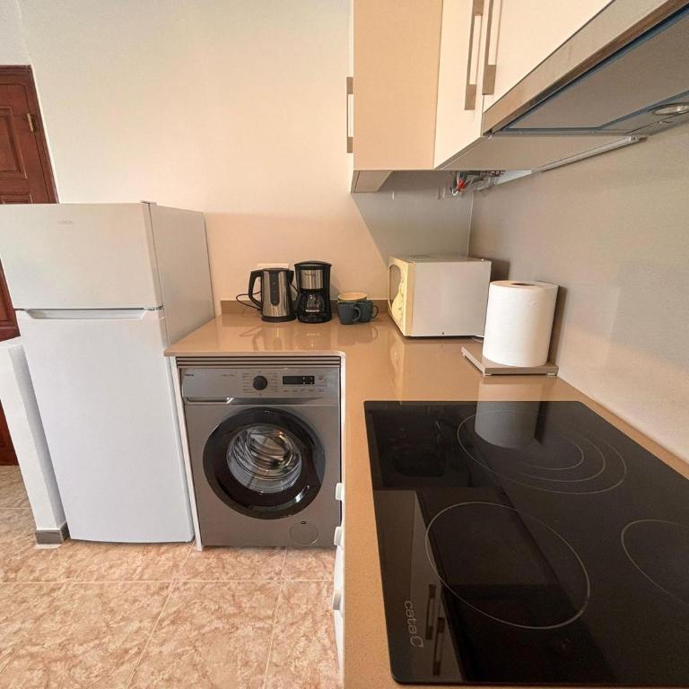 Apartamento Calella 4: Cerca del Mar, Mascotas Bienvenidas - ES-323-80 - Apartment - 19