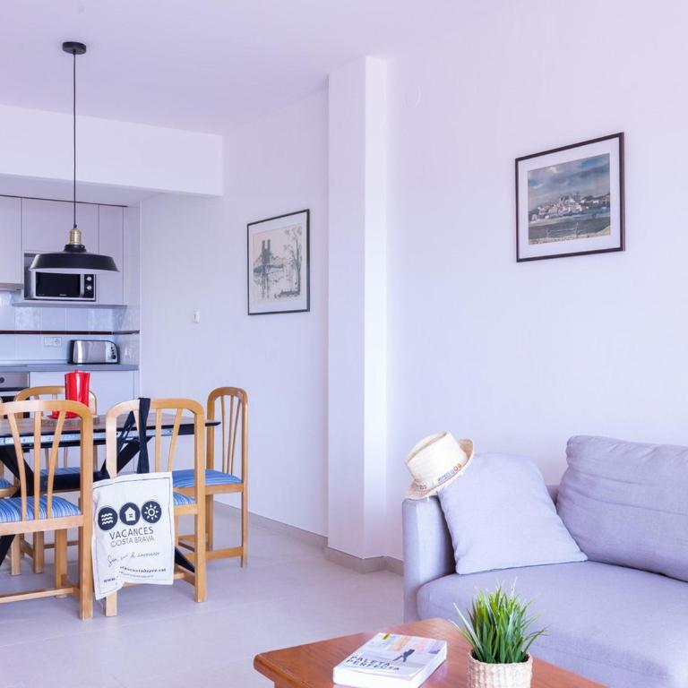 Apartamento frente a la playa con gran terraza y aparcamiento privado - ES-325-2 - Apartment - 16