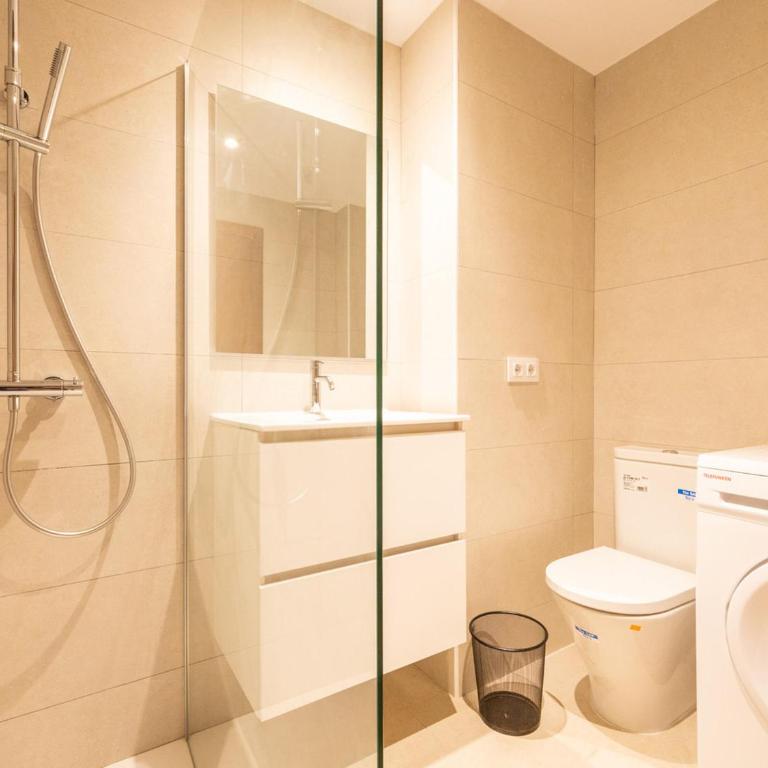 Apartamento frente a la playa con gran terraza y aparcamiento privado - ES-325-2 - Apartment - 29