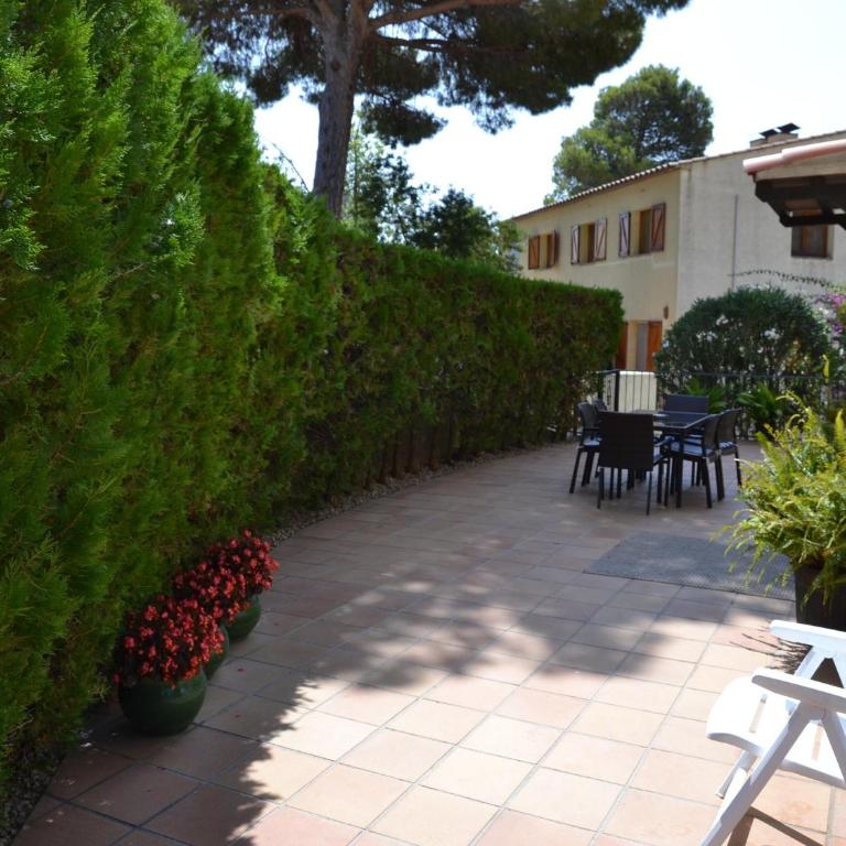 Casa familiar con piscina comunitaria en L'Estartit - ES-323-67 - Vacation Home - 13