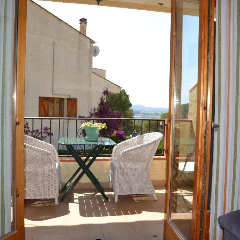 Casa familiar con piscina comunitaria en L'Estartit - ES-323-67 - Vacation Home - 20