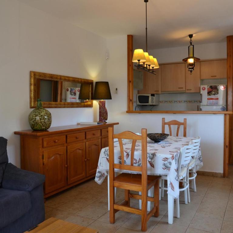 Casa familiar con piscina comunitaria en L'Estartit - ES-323-67 - Vacation Home - 21