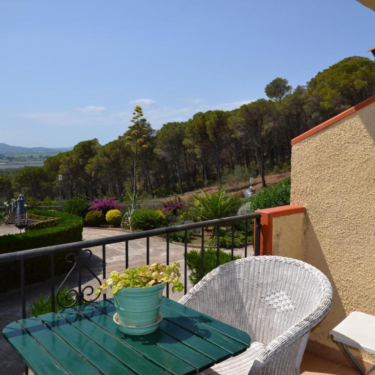 Casa familiar con piscina comunitaria en L'Estartit - ES-323-67 - Vacation Home - 24