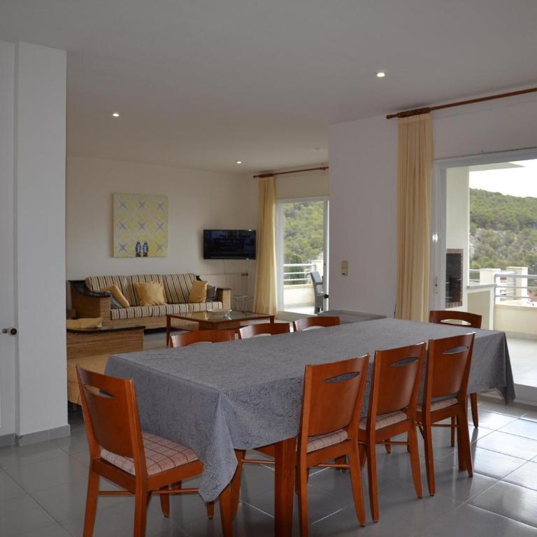 Amplio apartamento con piscina comunitaria en L'Estartit, España - ES-323-9 - Apartment - 17
