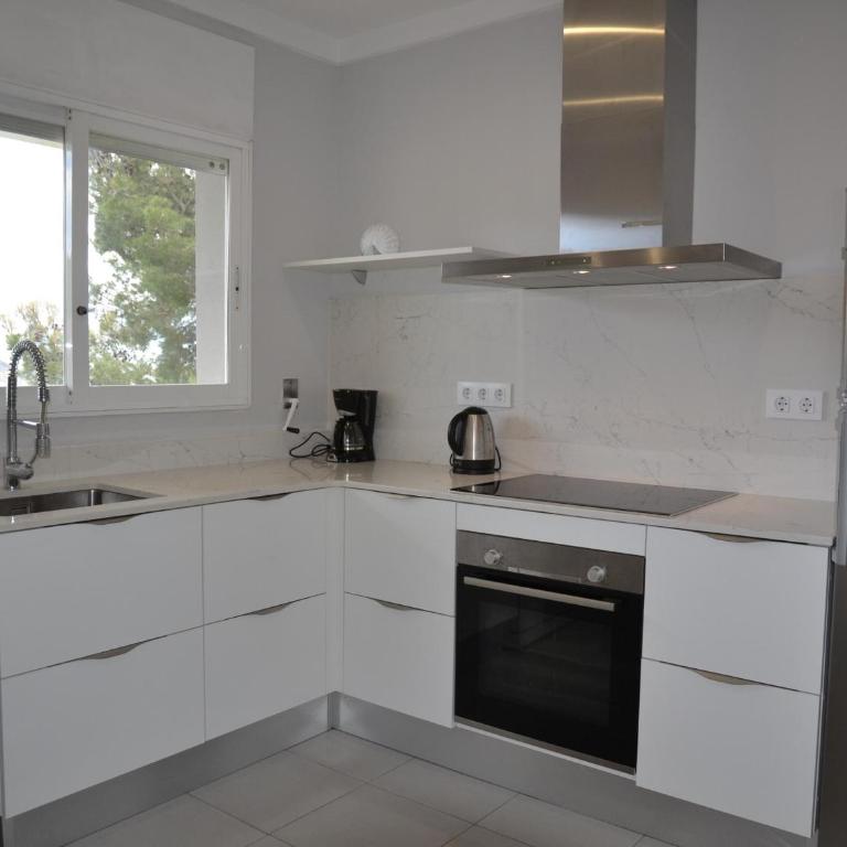 Amplio apartamento con piscina comunitaria en L'Estartit, España - ES-323-9 - Apartment - 22
