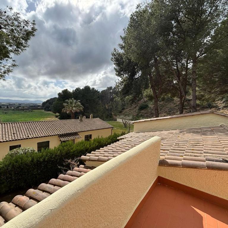 Casa con Gran Jardín Privado y Piscina Comunitaria en Torroella de Montgrí - ES-323-44 - Vacation Home - 31