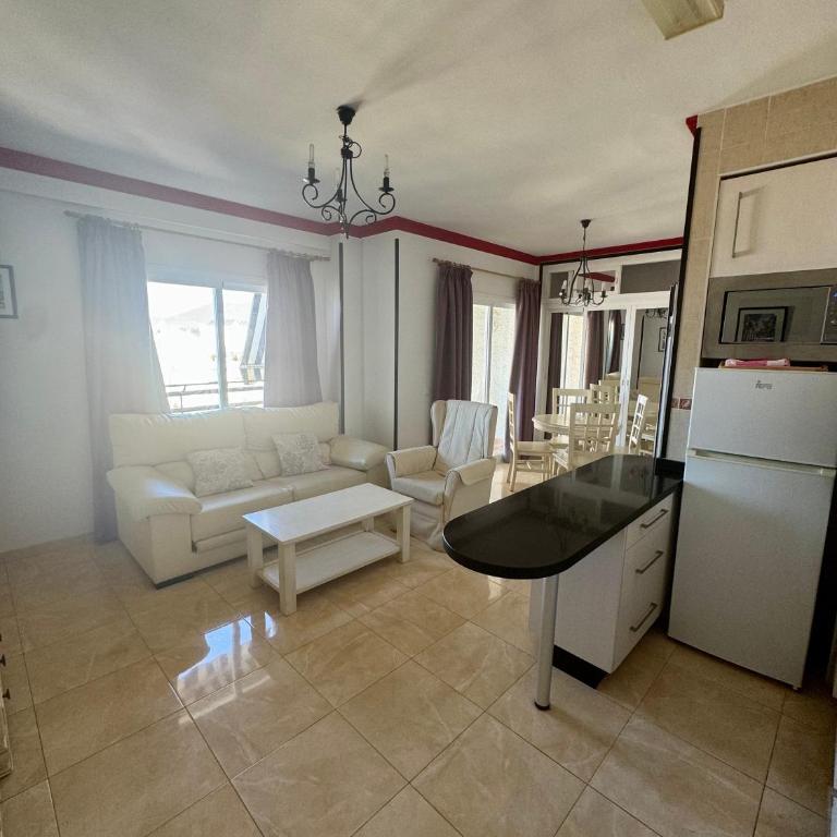 Apartamentos Mediterraneo - Apartamento 1 dormitorio con vistas al mar y terraza - 4