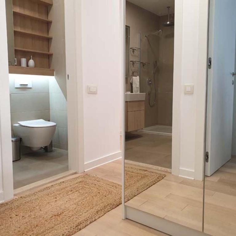 A Blok Exclusive Suite with garage - Two-Bedroom Apartment - 10