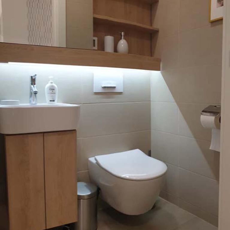 A Blok Exclusive Suite with garage - Two-Bedroom Apartment - 22